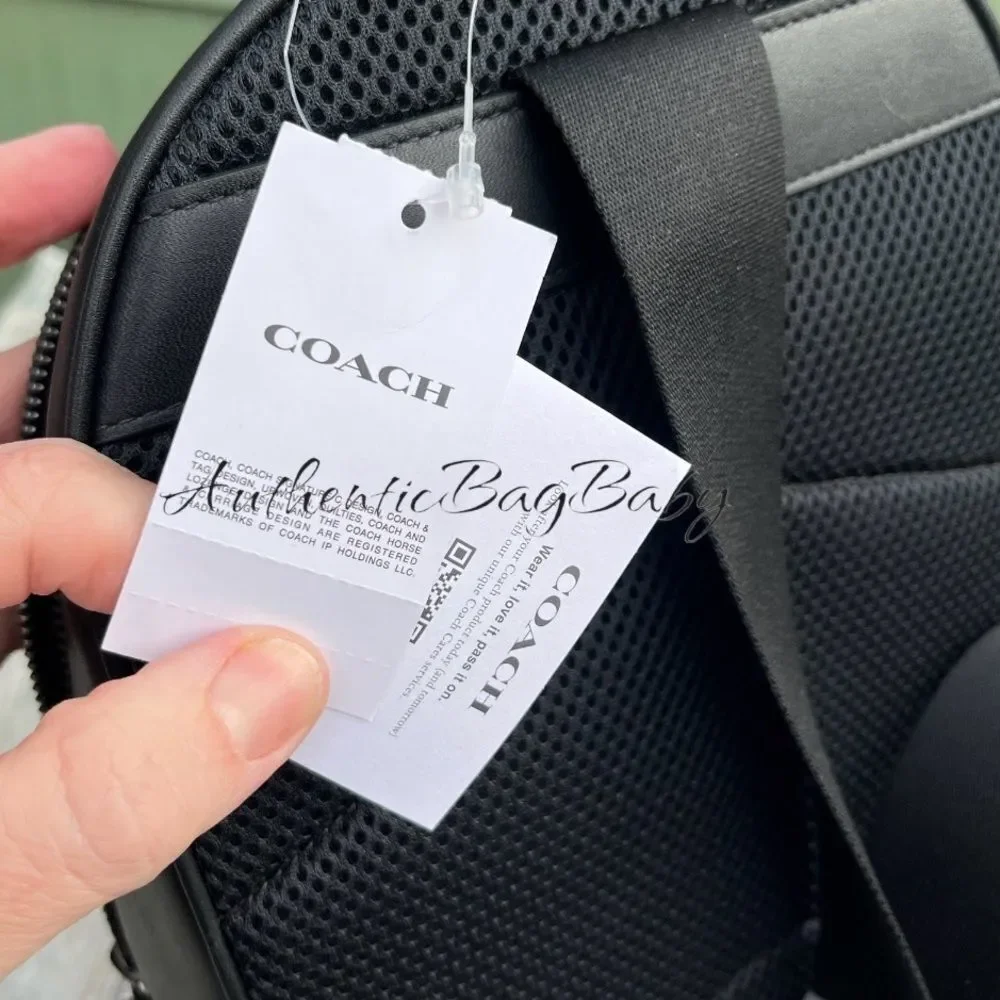 Coach Turnlock Sling Pack Bag Backpack Black
